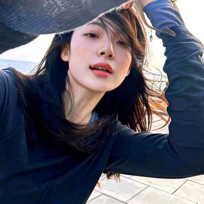 穿越星河拥抱你